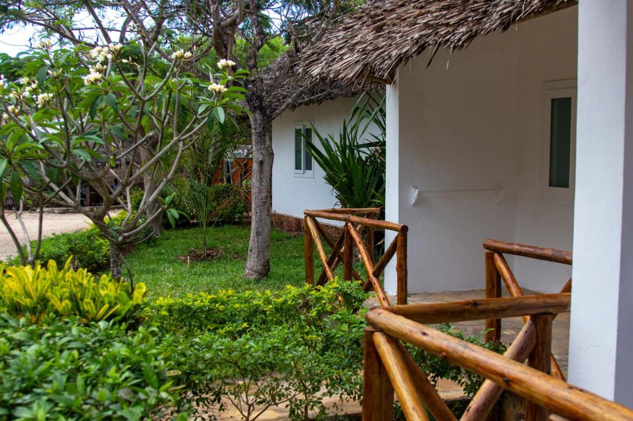 Kibanda Lodge And Beach Club نونغوي المظهر الخارجي الصورة